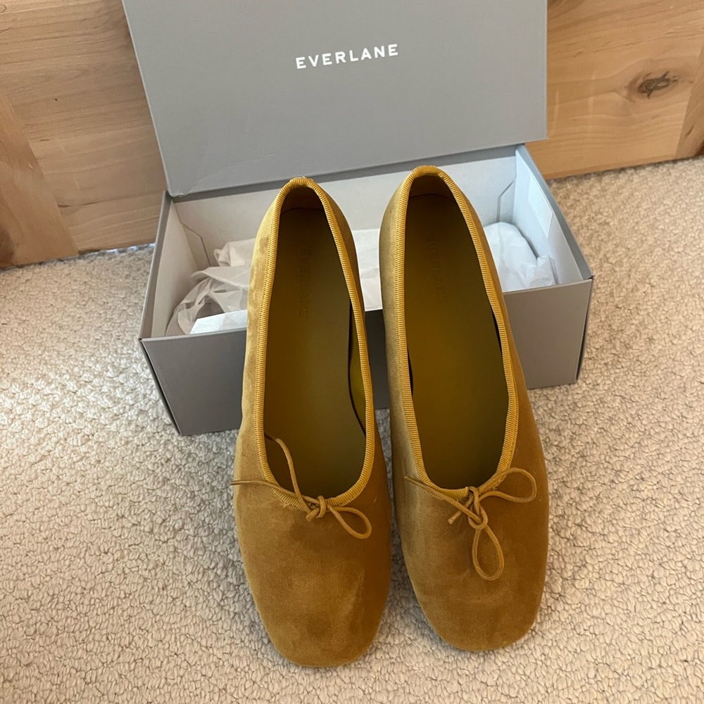 Everlane Ballet Flats The Day Ballet - Velvet Gold NWB size 9
